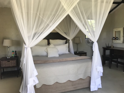 Natural Hues for the interior designs of our self cater safari bush lodges ,home from home